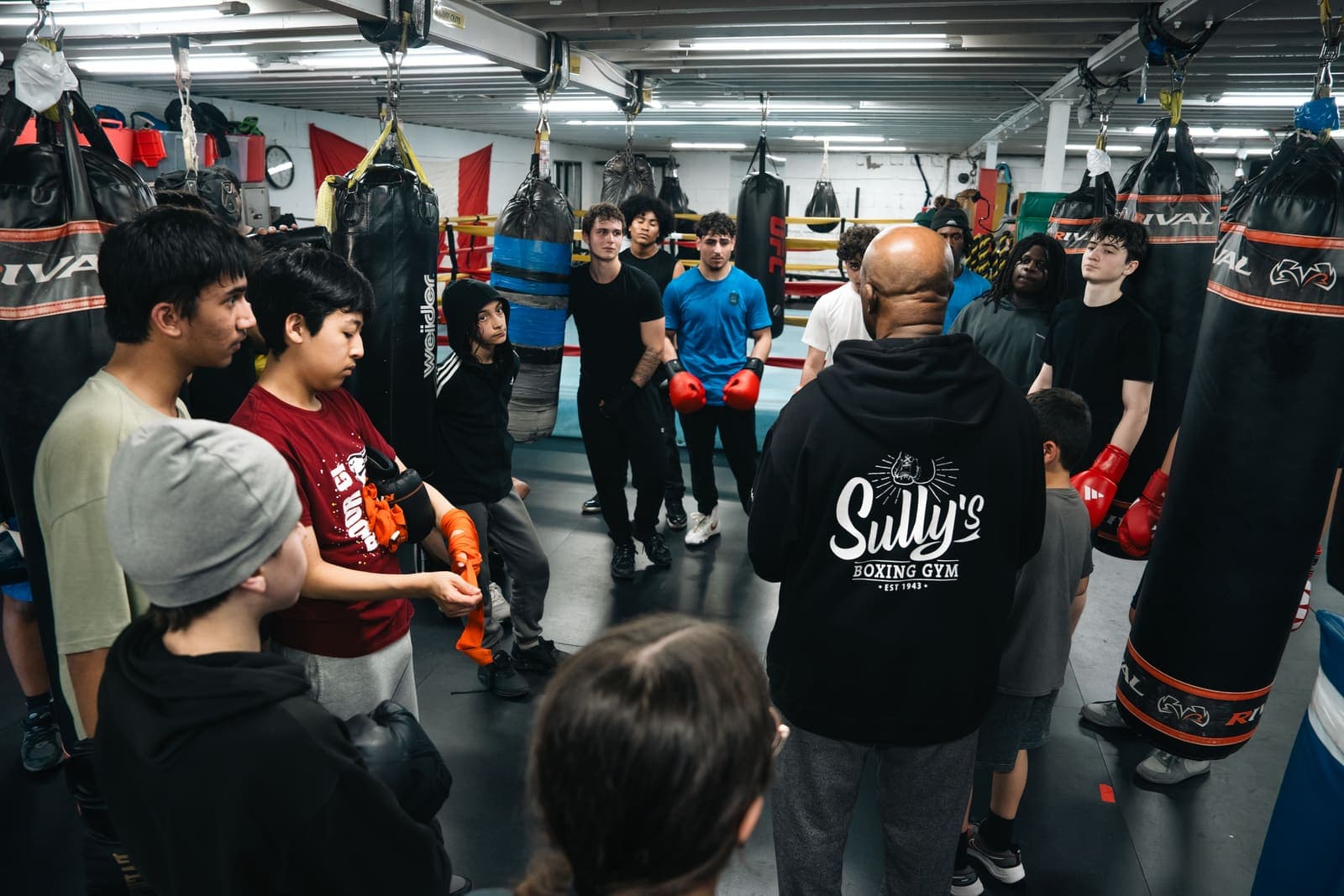 Kids boxing session on the floor at Sully's